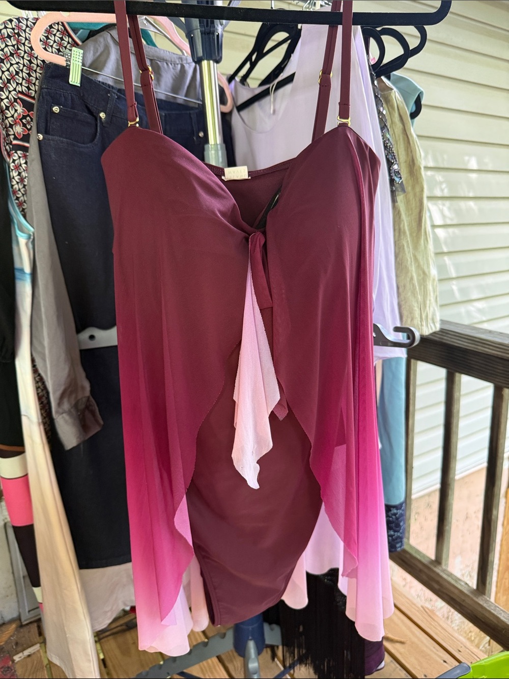 Island Waves Women’s 2x Ombré Swimsuit with attached overlay removable straps